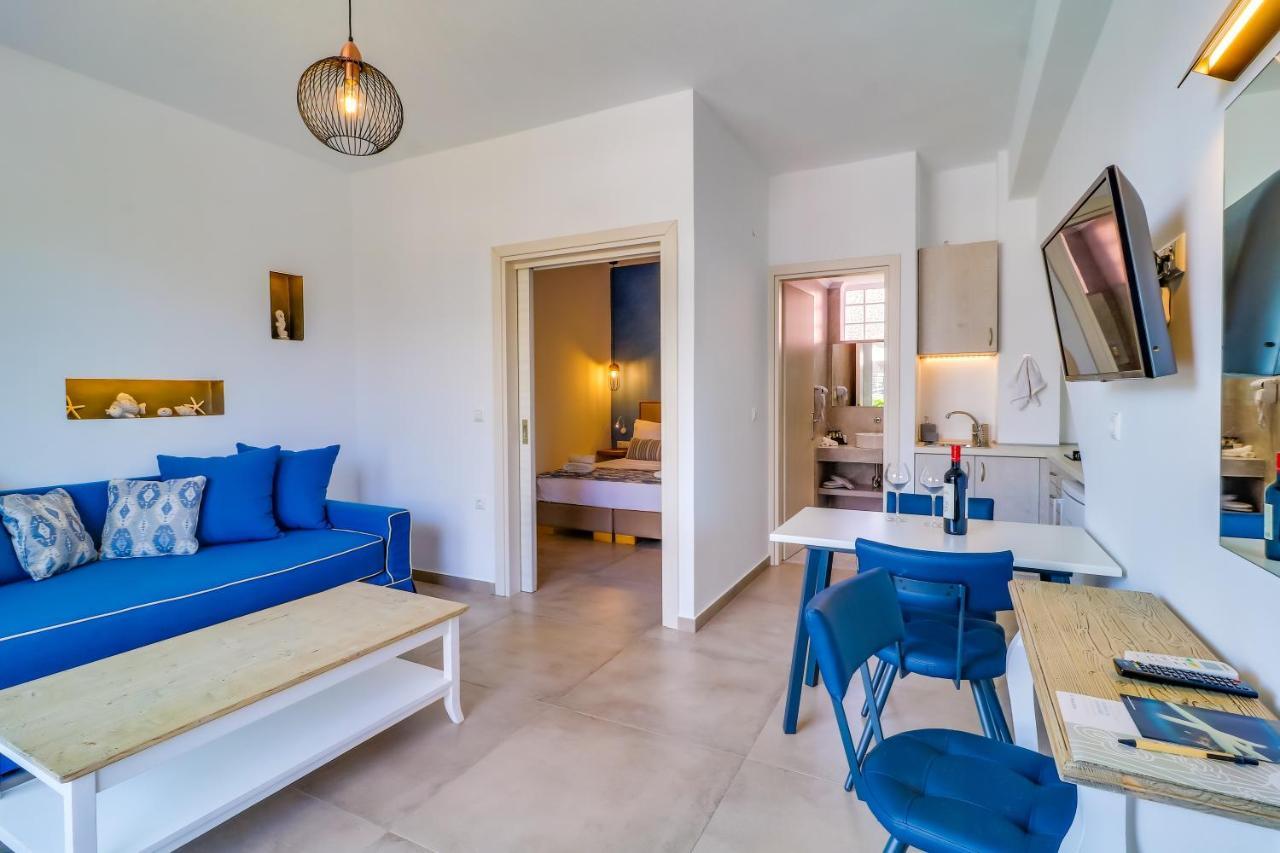 Theros Villas & Suites 크리시 아모우디아 외부 사진